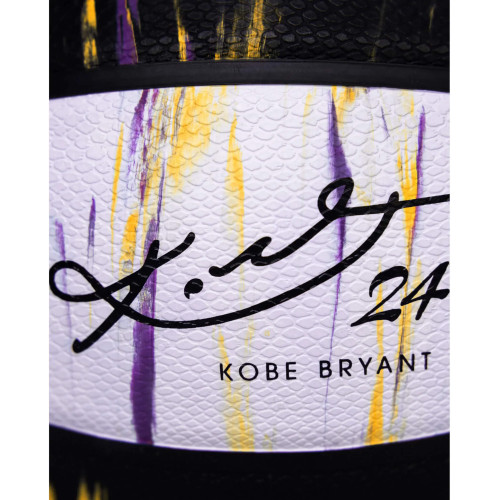 Баскетбольний м'яч Spalding Kobe Limited Edition Marbled Snake, розмір 7